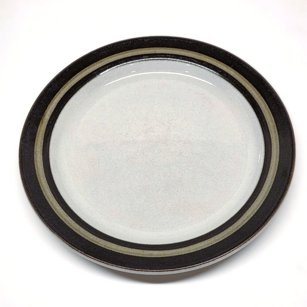 Vtg Karelia by Arabia of Finland Salad Plate Brown Bands Gray Background 7 3/4"